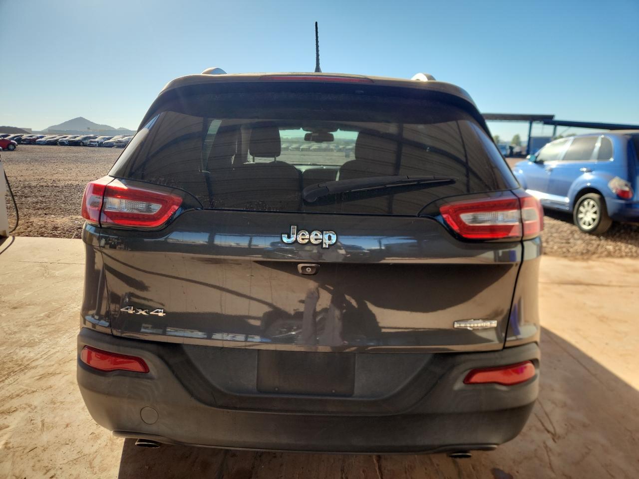 2014 Jeep Cherokee Latitude VIN: 1C4PJMCS1EW226973 Lot: 90612535