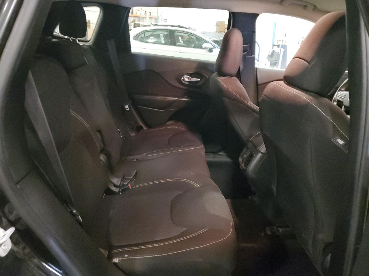 2016 Jeep Cherokee Latitude VIN: 1C4PJMCB6GW266419 Lot: 92580035