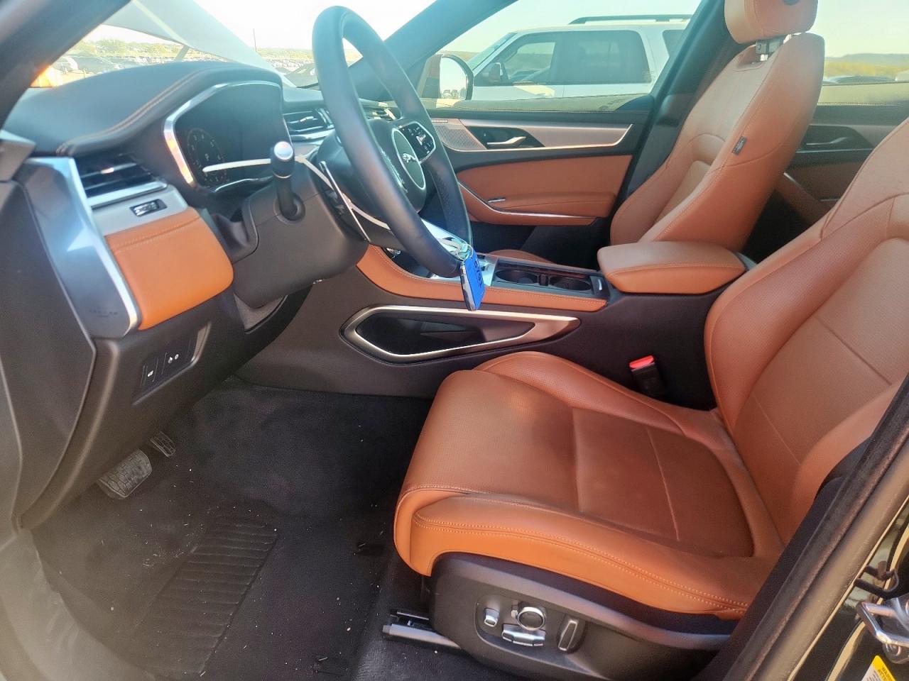 2024 Jaguar F-Pace R-Dynamic S VIN: SADCT2EX5RA730729 Lot: 92355025