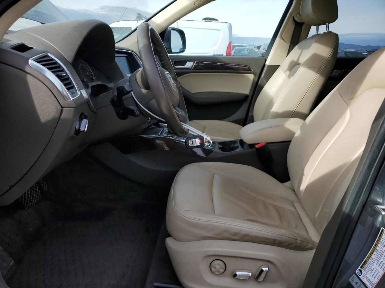 2014 Audi Q5 Tdi Premium Plus VIN: WA1CMAFP5EA066910 Lot: 89815655