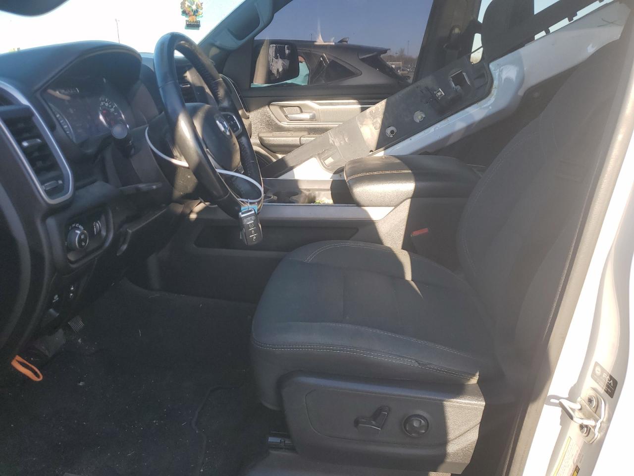 2021 Ram 1500 Big Horn/Lone Star VIN: 1C6SRFFT7MN591348 Lot: 92095515