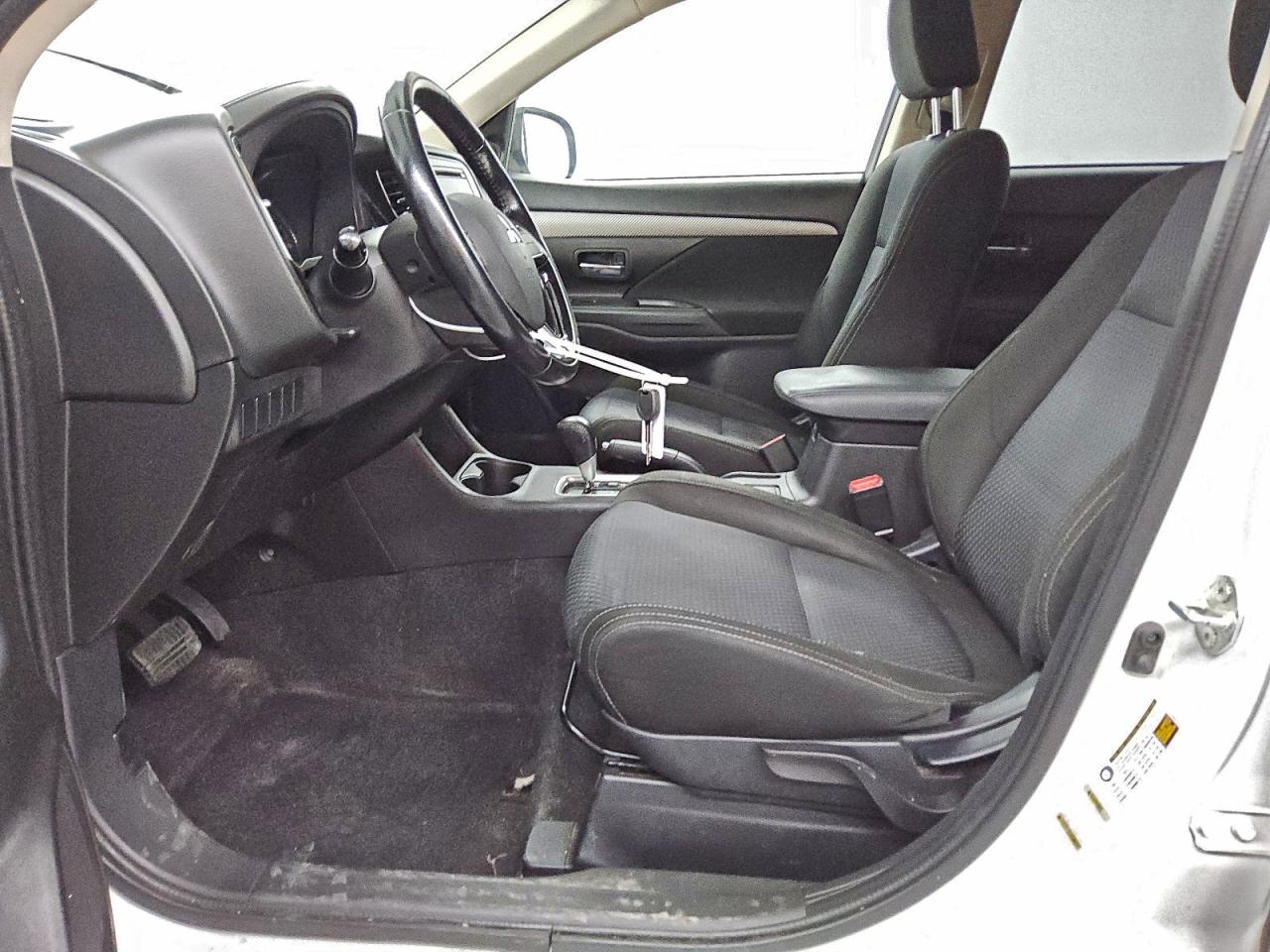 2016 Mitsubishi Outlander Se VIN: JA4AZ3A30GZ053303 Lot: 90110575