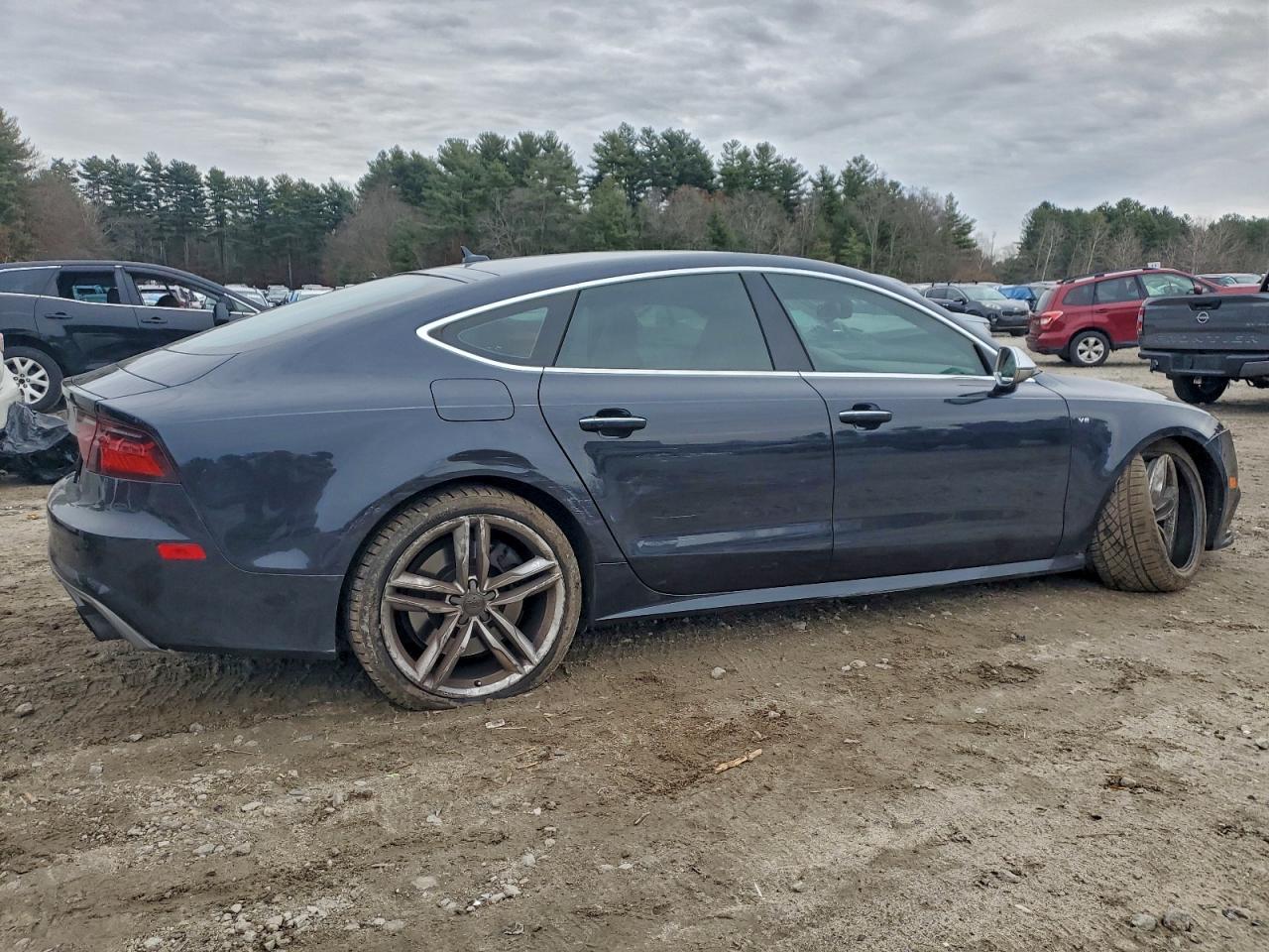 Фото: WAUW2AFC4GN011184