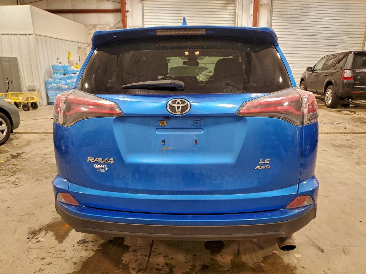 2018 Toyota Rav4 Le VIN: JTMBFREVXJJ747794 Lot: 93992995