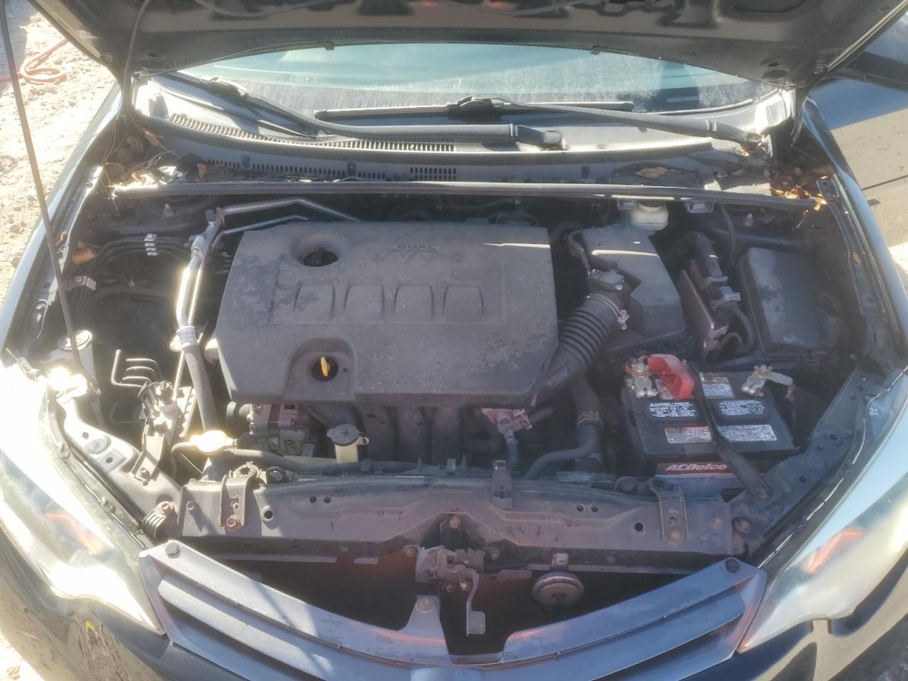 2015 Toyota Corolla L VIN: 2T1BURHE5FC305218 Lot: 91780395