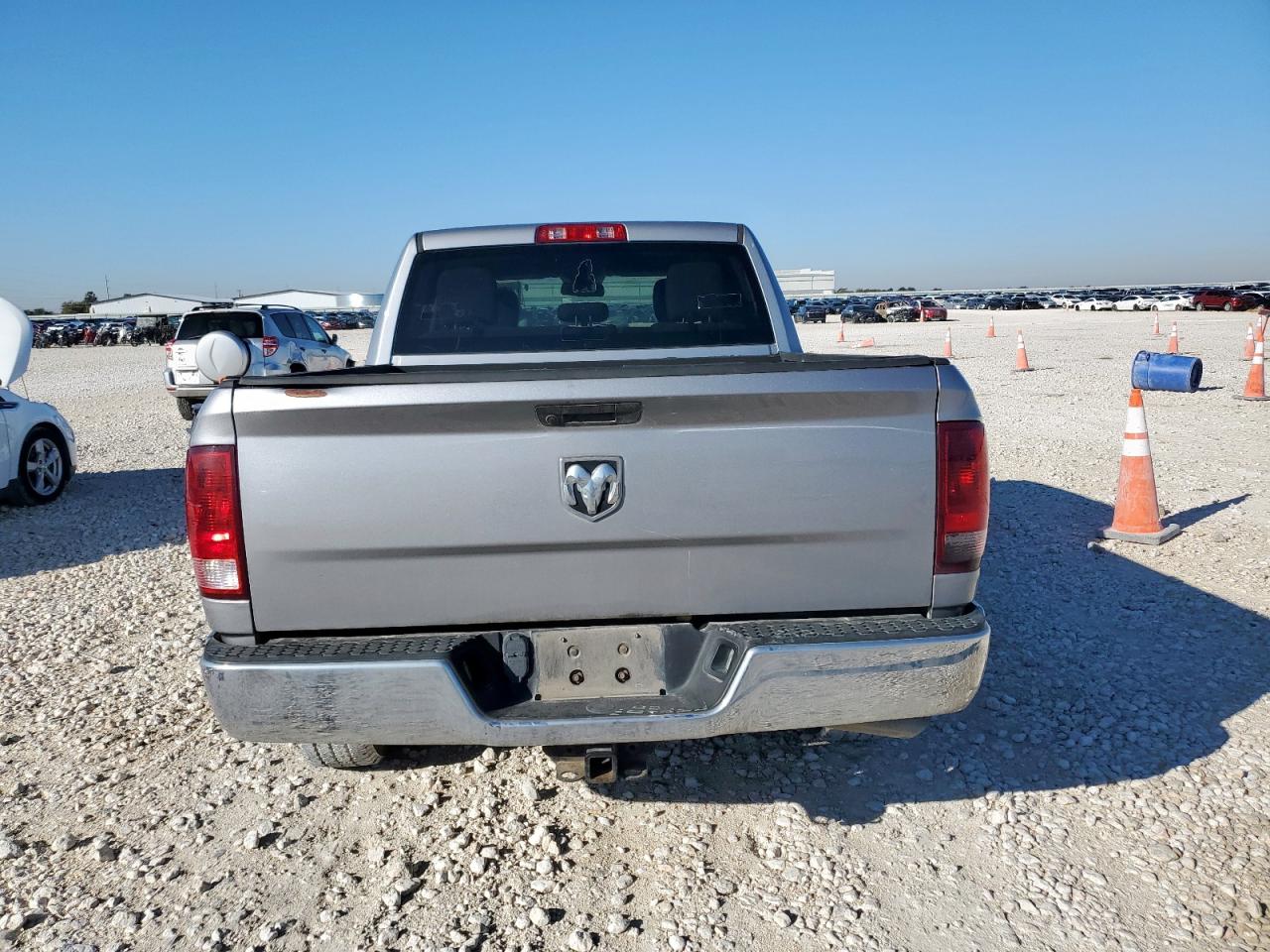 2019 Ram 1500 Classic Tradesman VIN: 1C6RR7KM7KS726460 Lot: 86871855