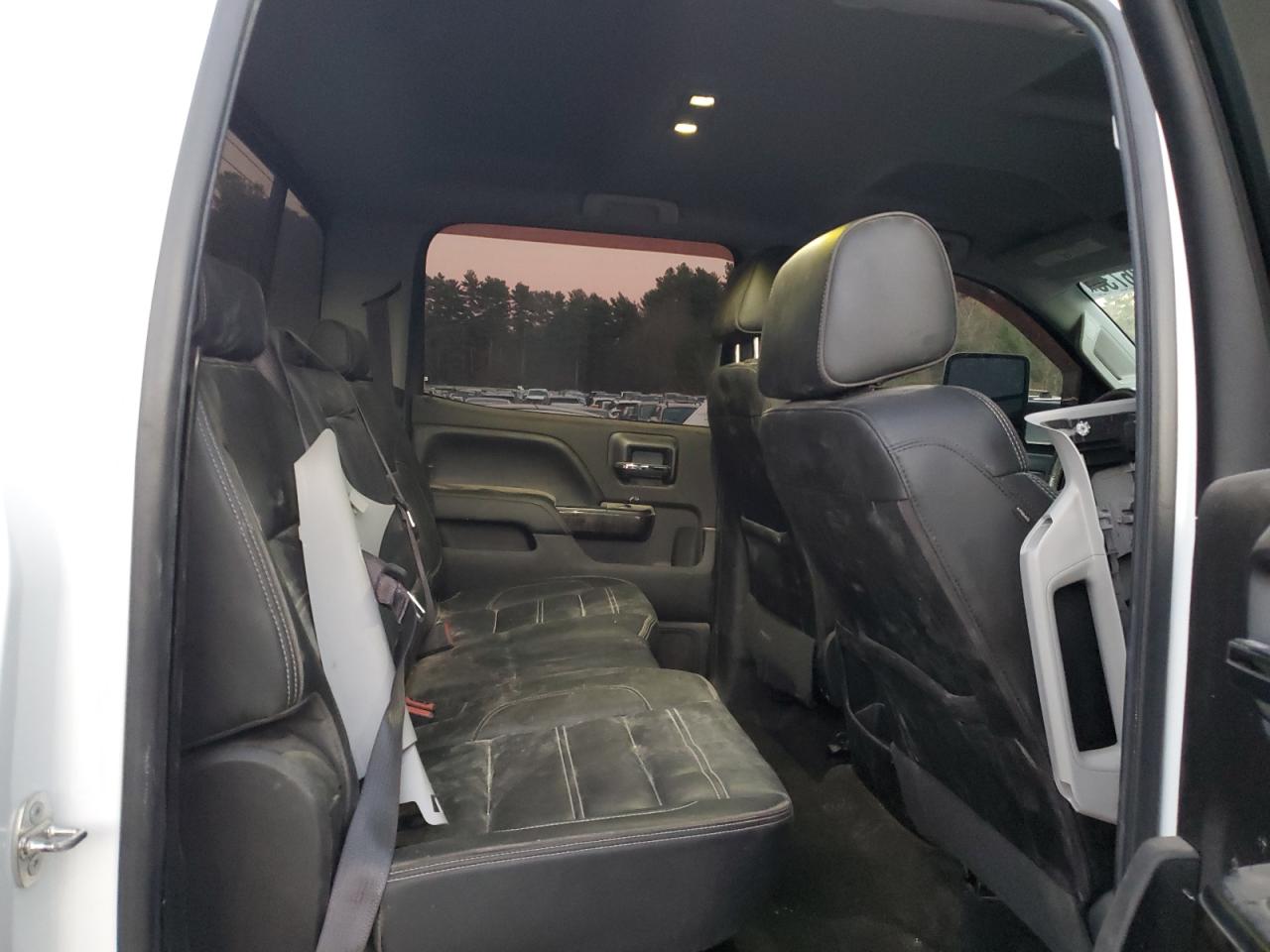 2016 GMC Sierra K2500 Denali VIN: 1GT12UE85GF229365 Lot: 93036735