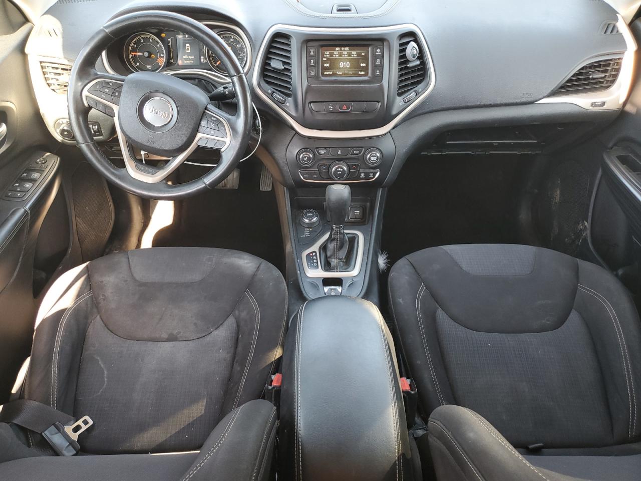 2015 Jeep Cherokee Latitude VIN: 1C4PJMCB6FW593093 Lot: 91699485