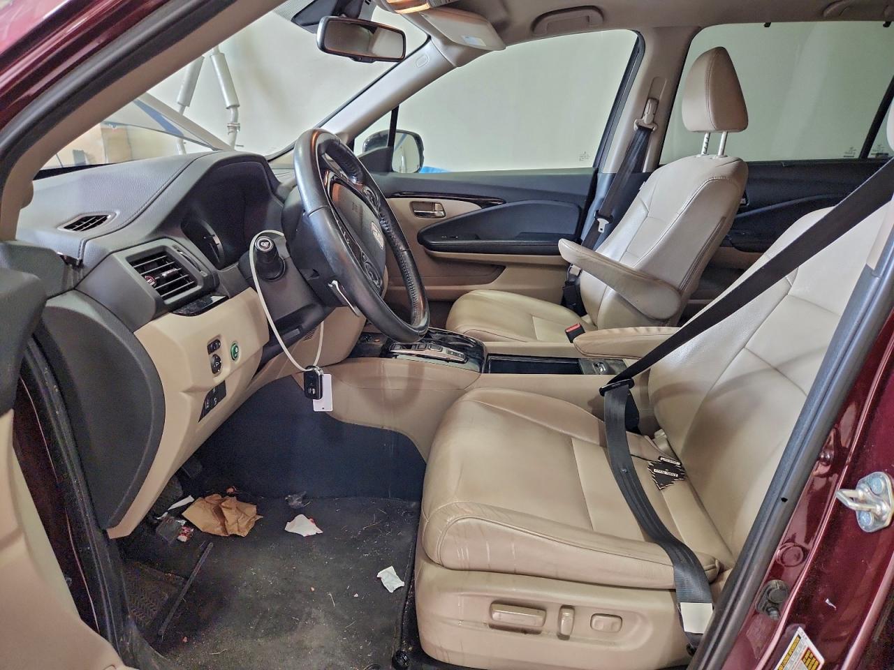 2017 Honda Pilot Touring VIN: 5FNYF5H93HB015560 Lot: 93413795