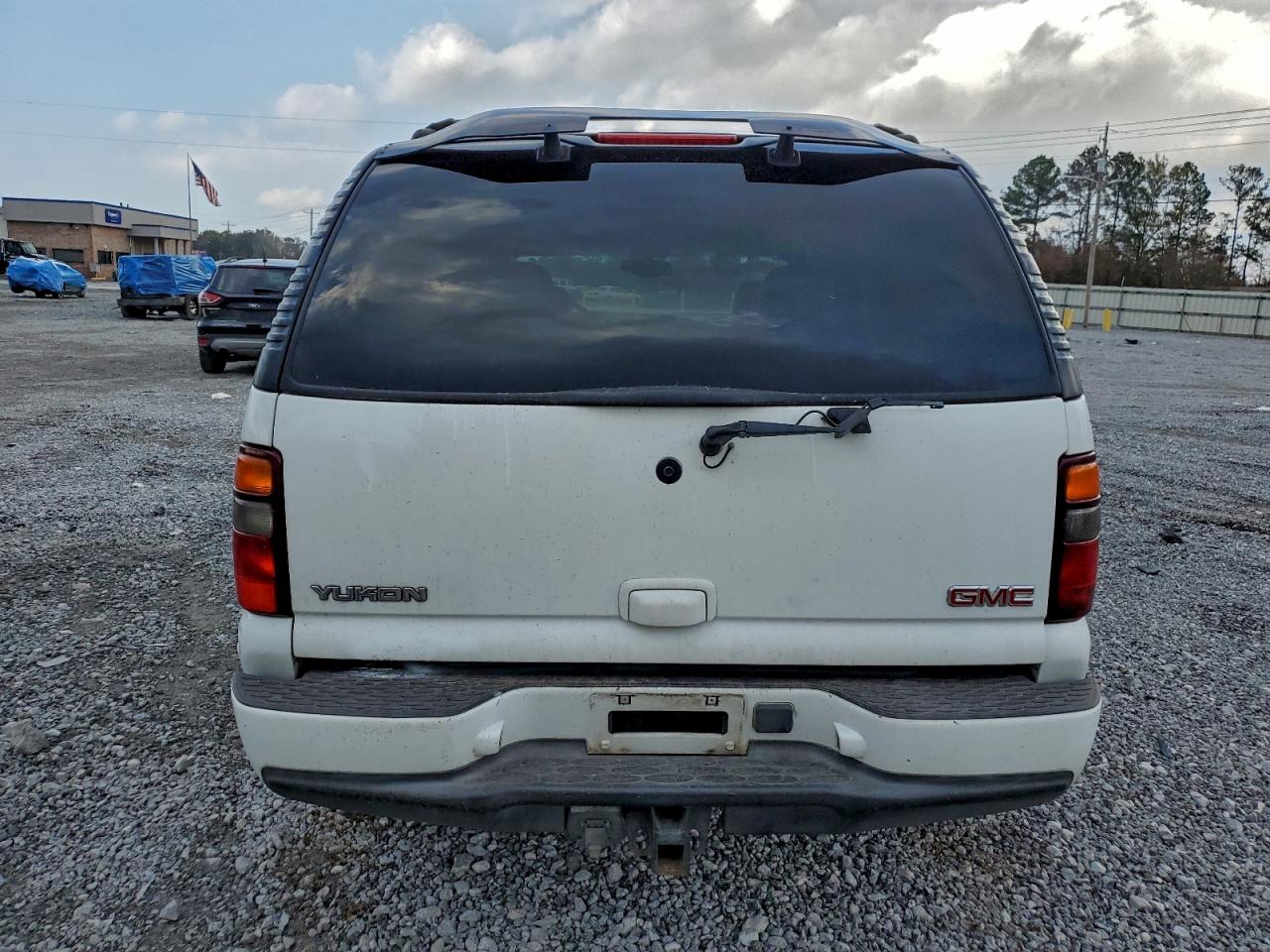 2003 GMC Yukon Denali VIN: 1GKEK63U33J326749 Lot: 93843165