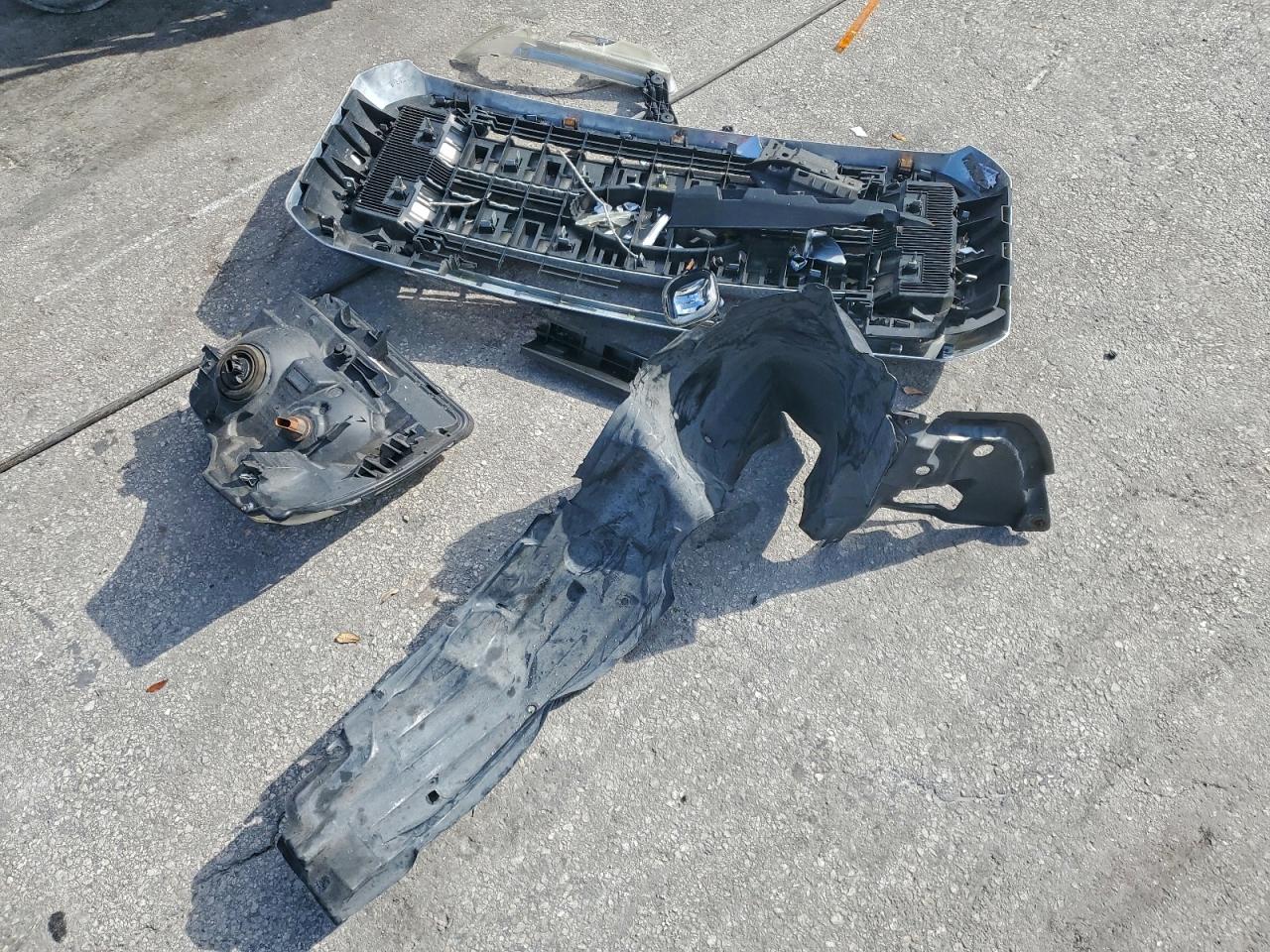 2011 Ford F250 Super Duty VIN: 1FT7W2BT8BEB79040 Lot: 94152685