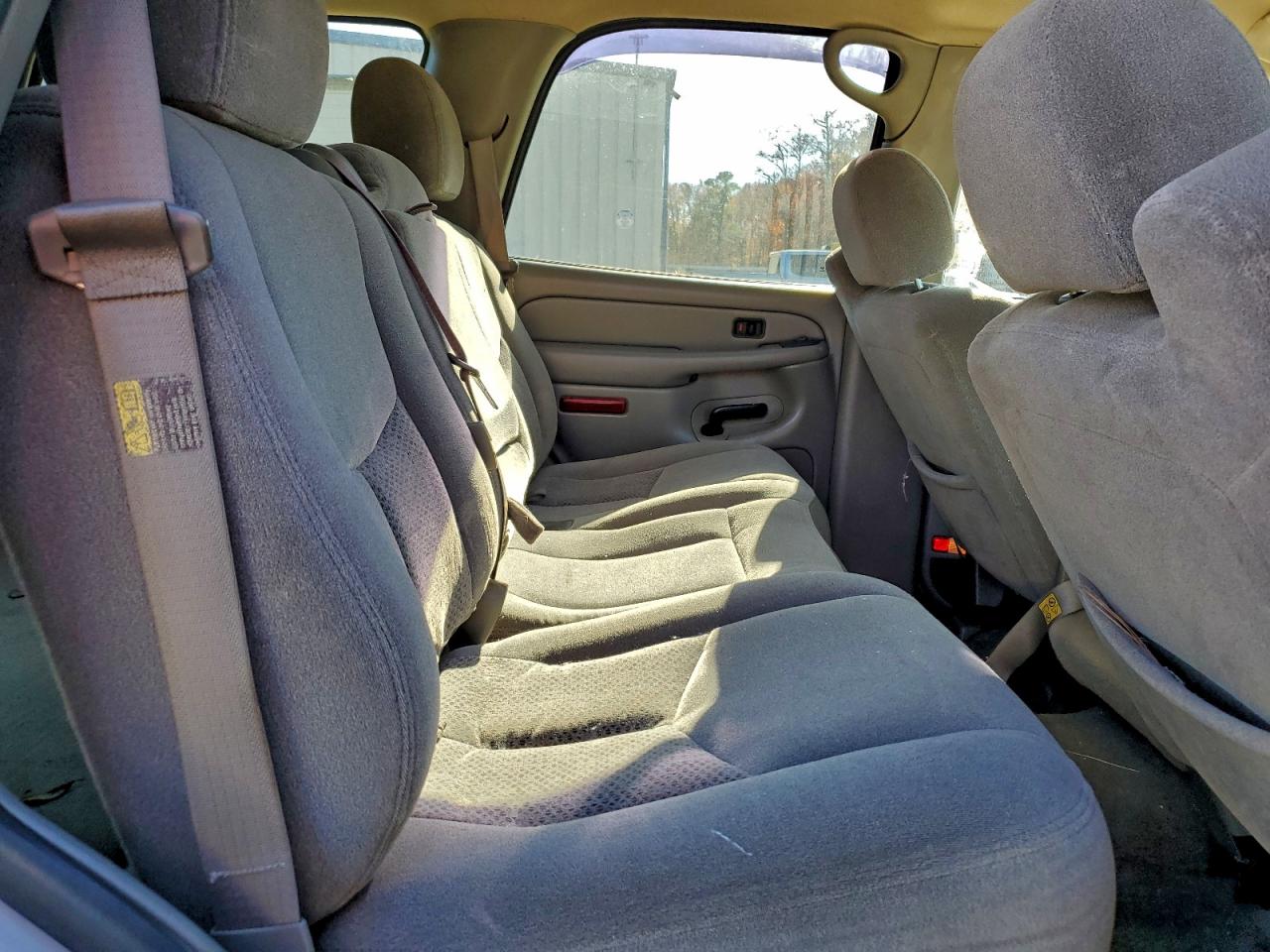 2004 Chevrolet Tahoe K1500 VIN: 1GNEK13Z24J128859 Lot: 94325305