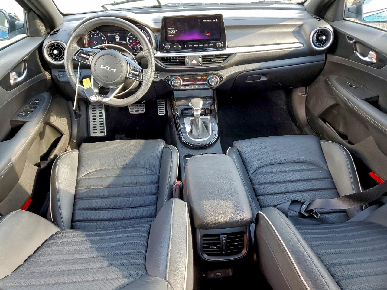 2024 Kia Forte Gt Line VIN: 3KPF54AD9RE699430 Lot: 93969965