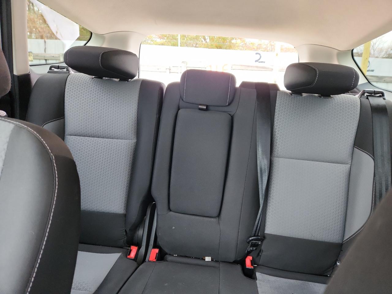 2018 Ford Escape Se VIN: 1FMCU9GD2JUA17502 Lot: 91725135