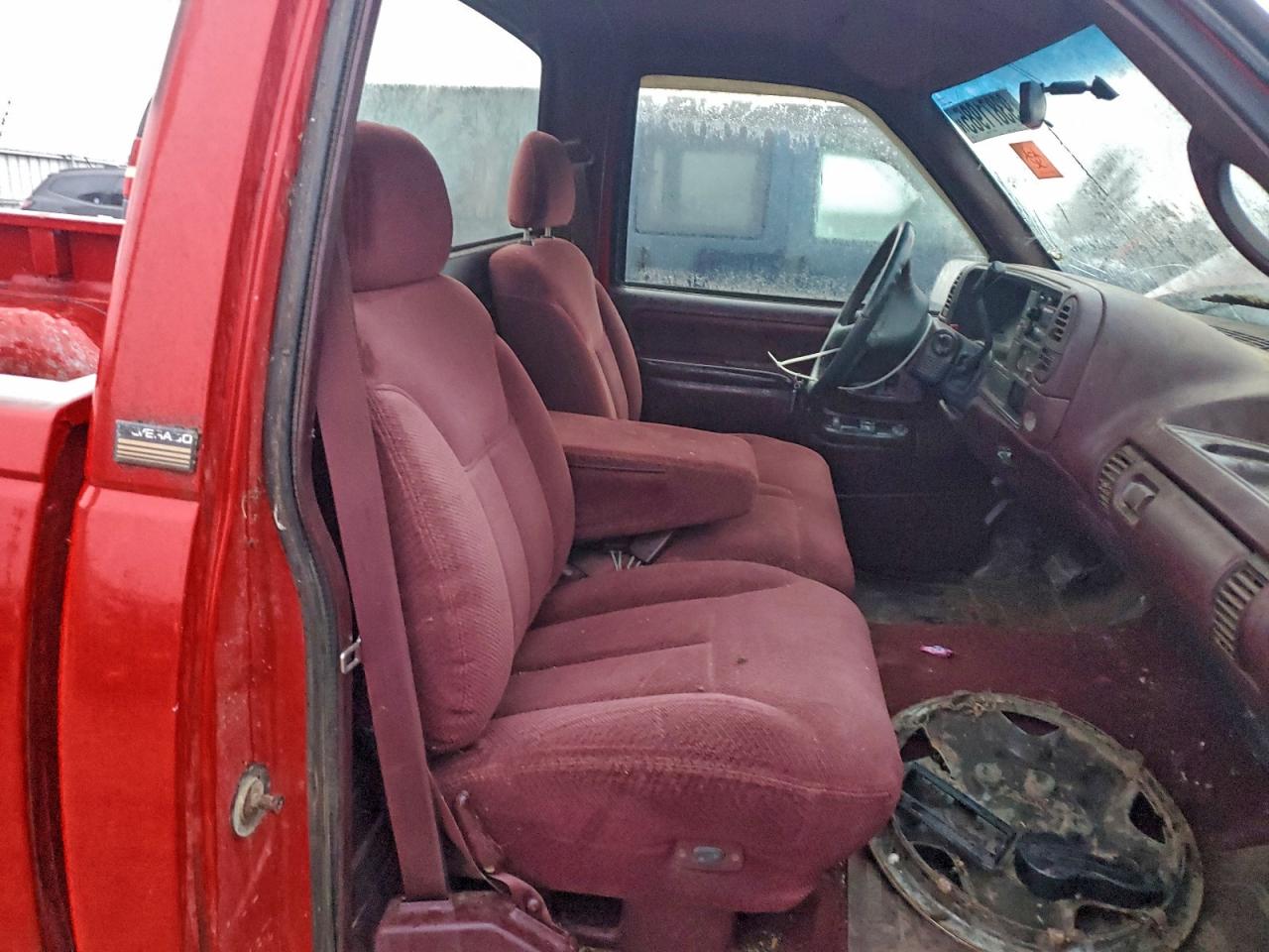 1995 Chevrolet Gmt-400 C2500 VIN: 1GCGC24K2SE201661 Lot: 93871985