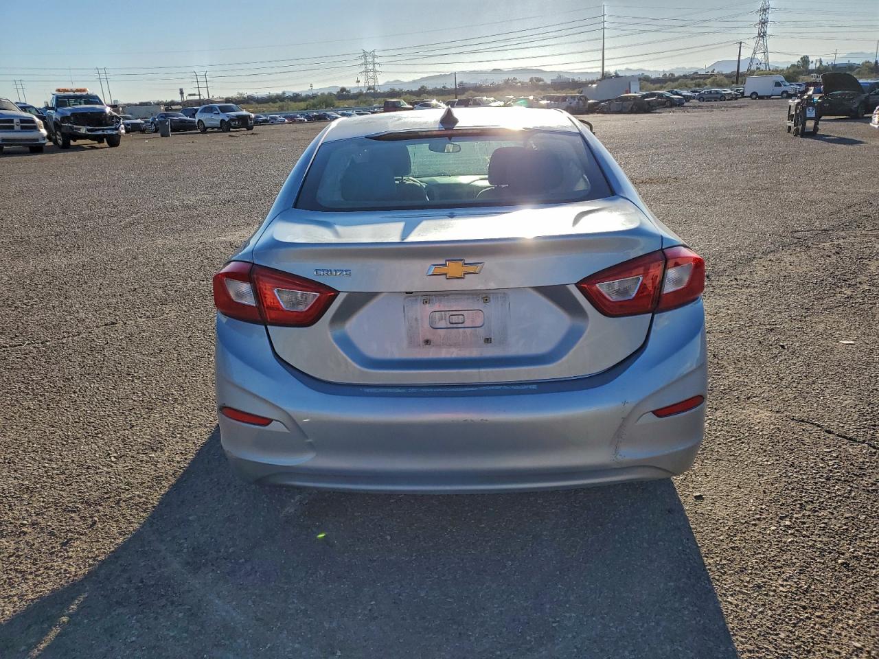 2018 Chevrolet Cruze Ls VIN: 1G1BC5SMXJ7195765 Lot: 94593005