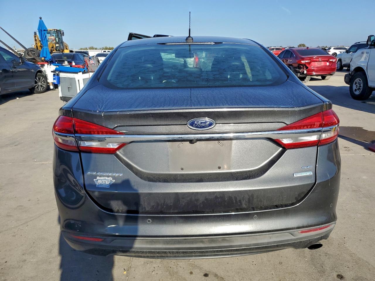 2018 Ford Fusion Se VIN: 3FA6P0HD8JR127308 Lot: 92710335