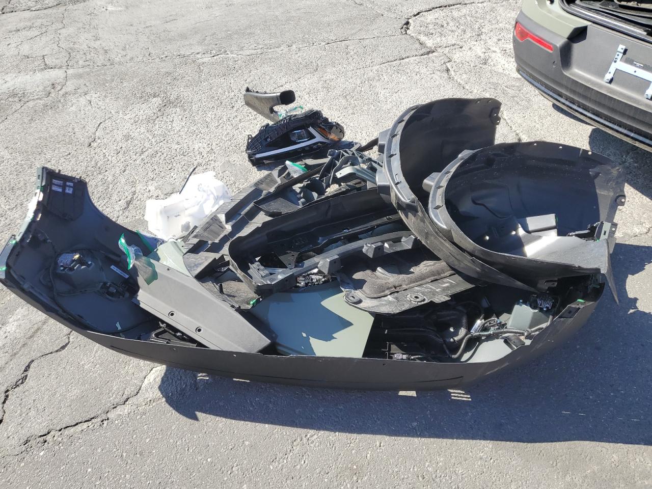 2025 Volvo Xc40 Plus VIN: YV4L12UC6S2524820 Lot: 91846235