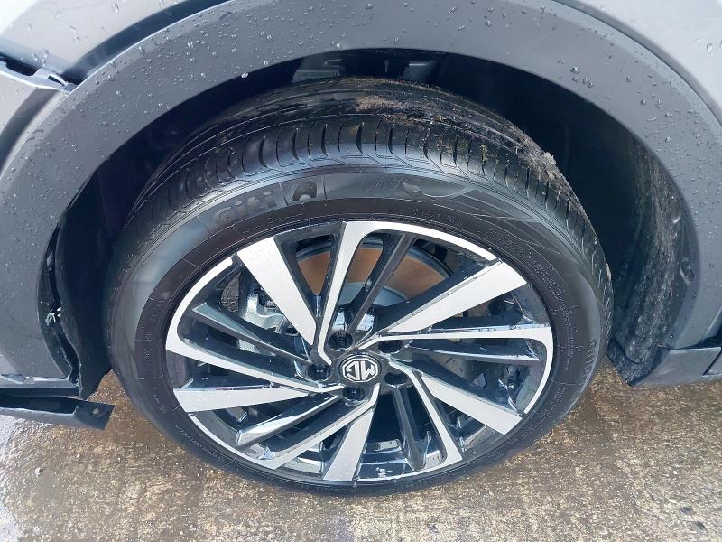 2025 MG MOTOR UK ZS 1.5 HYBRID+ TROPHY 5DR AUTO