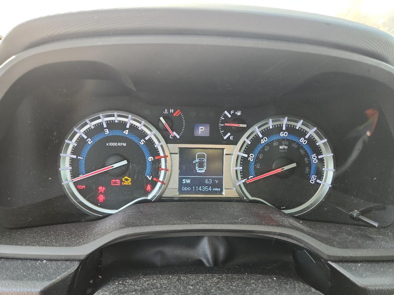 2018 Toyota 4Runner Sr5/Sr5 Premium VIN: JTEBU5JR3J5598172 Lot: 90982045