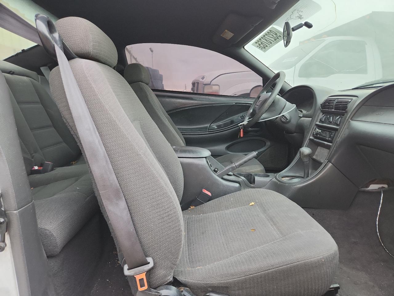 2000 Ford Mustang VIN: 1FAFP4040YF249722 Lot: 93278765