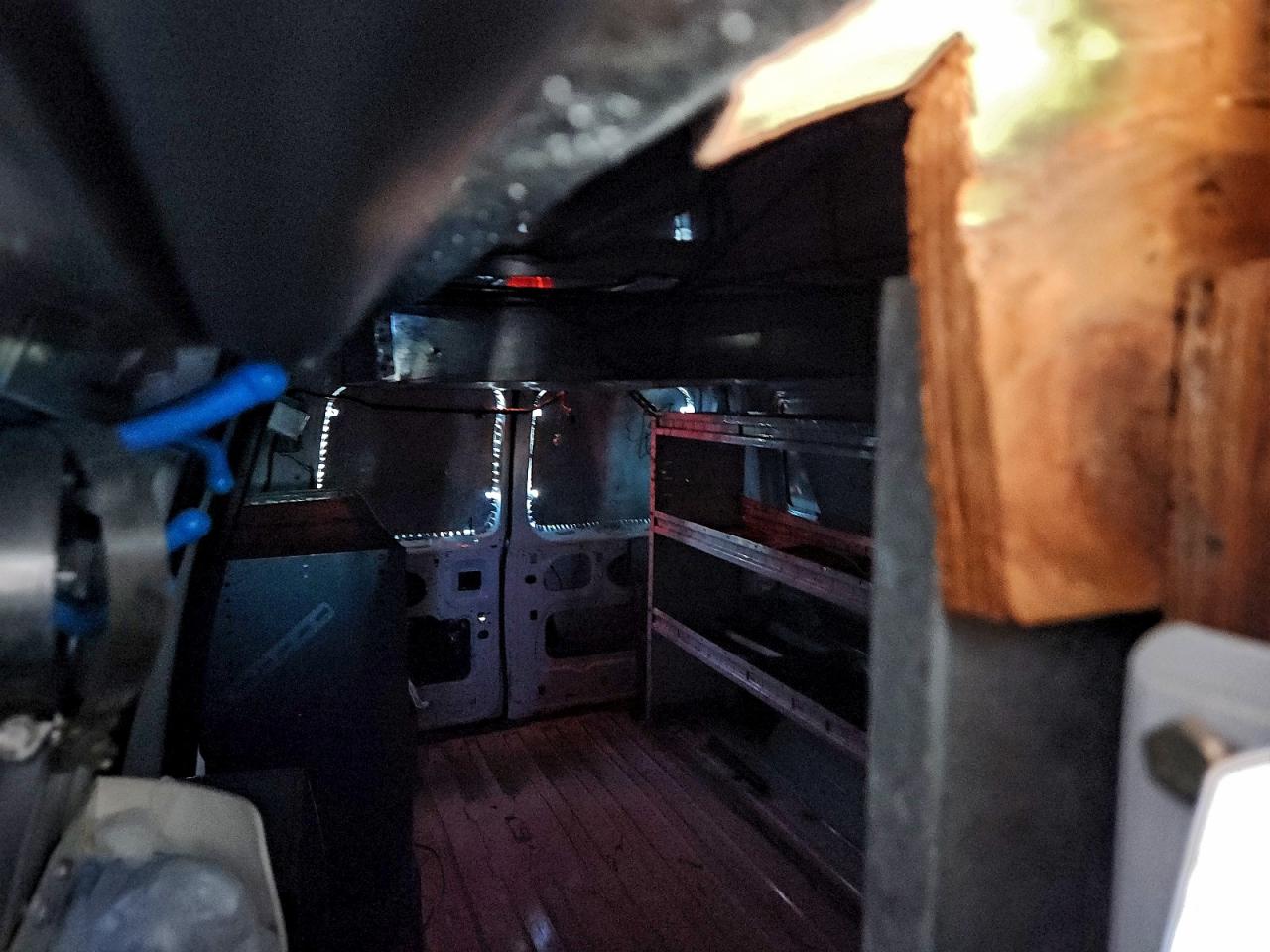 2006 Ford Econoline E250 Van VIN: 1FTNE24W96DA08004 Lot: 94032795