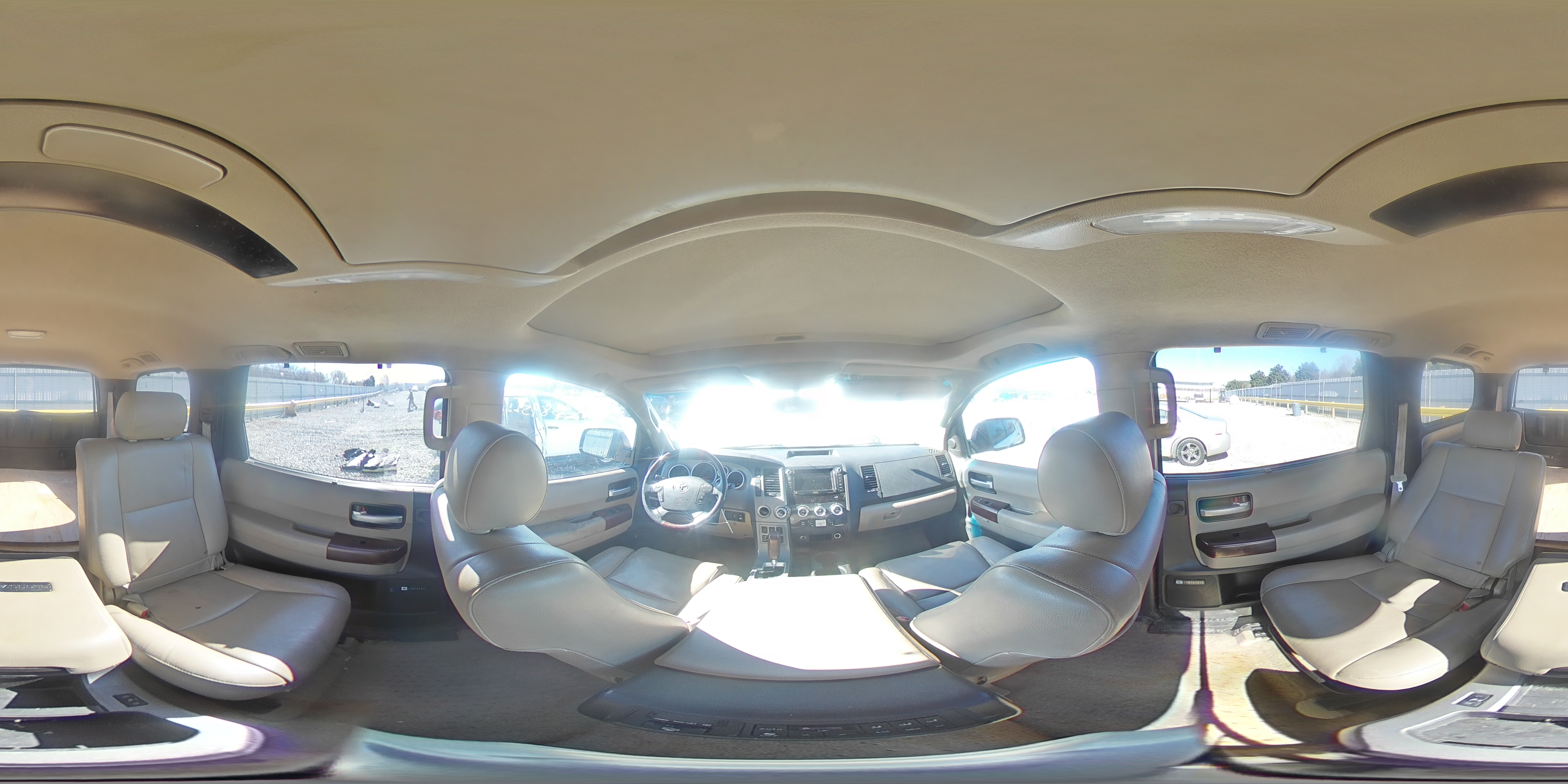 2011 Toyota Sequoia Platinum VIN: 5TDDW5G12BS043461 Lot: 94553895