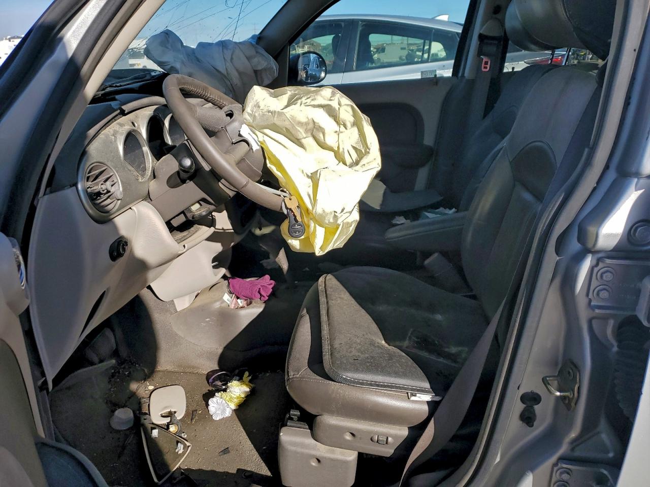 2001 Chrysler Pt Cruiser VIN: 3C8FY4BB01T290915 Lot: 94319215