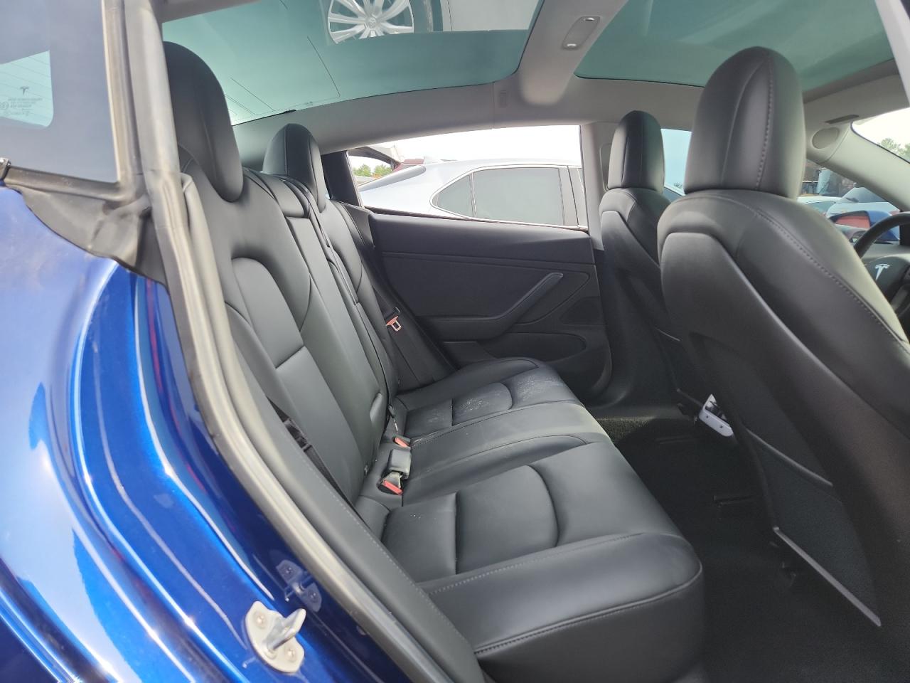 2019 Tesla Model 3 VIN: 5YJ3E1EB2KF464992 Lot: 91027215