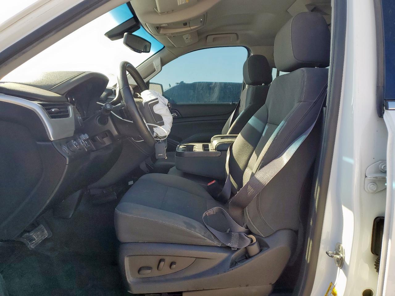 2015 GMC Yukon Xl K1500 Sle VIN: 1GKS2GEC6FR515222 Lot: 92981705