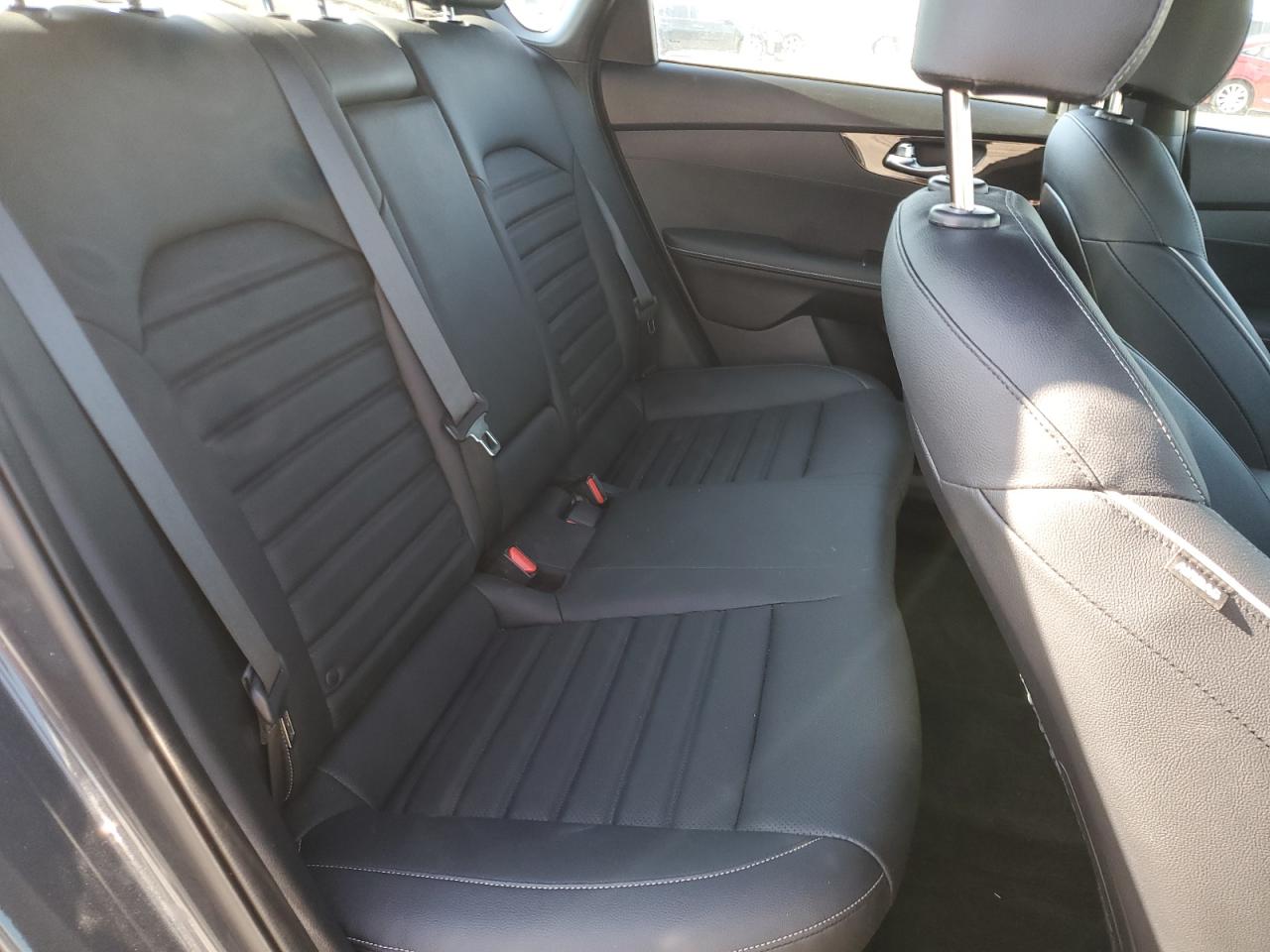 2024 Kia Forte Gt Line VIN: 3KPF54AD9RE704965 Lot: 92601845