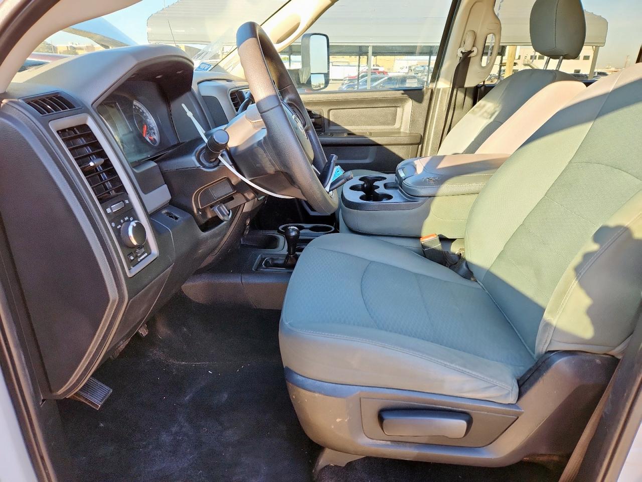 2016 Ram 3500 St VIN: 3C63RRGL3GG296605 Lot: 91200175