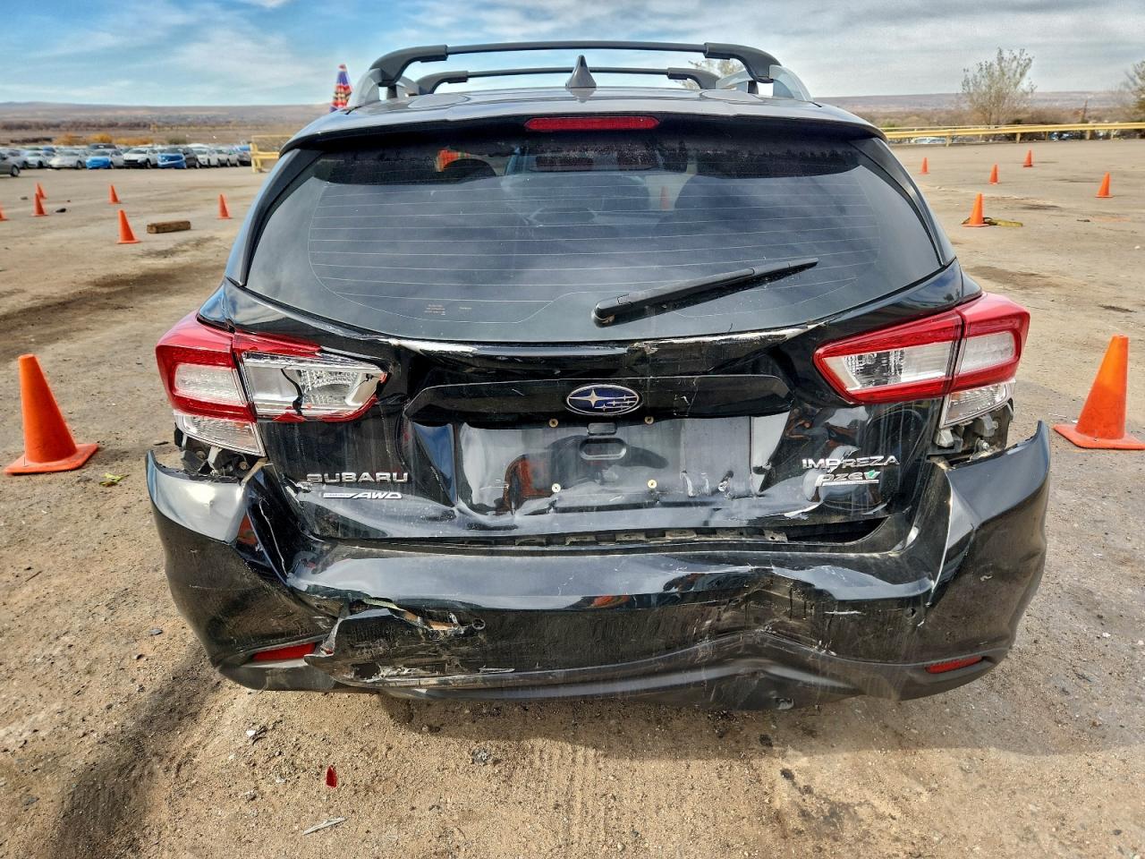 2017 Subaru Impreza Limited VIN: 4S3GTAU6XH3736352 Lot: 94728275