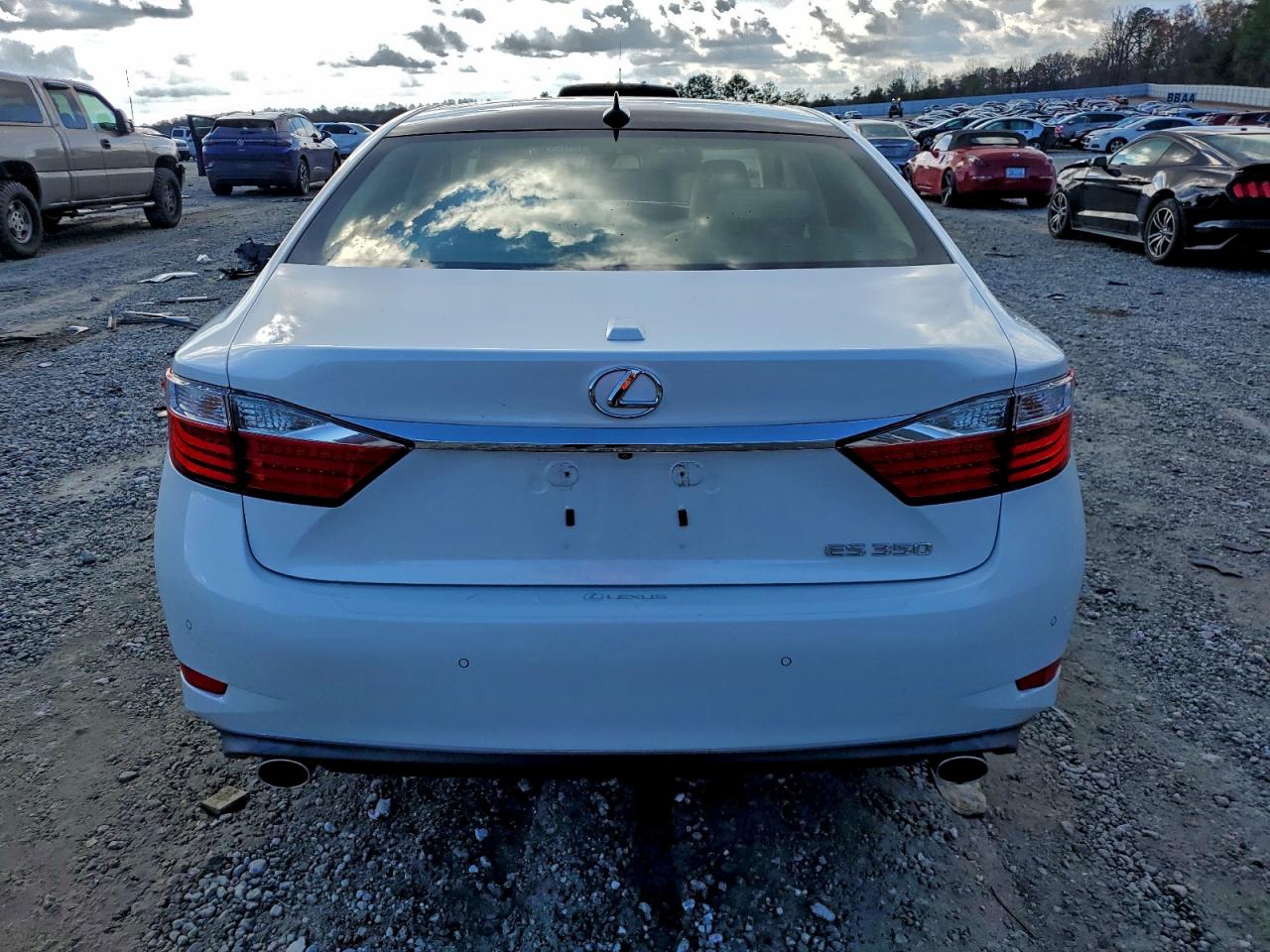 2015 Lexus Es 350 VIN: JTHBK1GGXF2164735 Lot: 94506625
