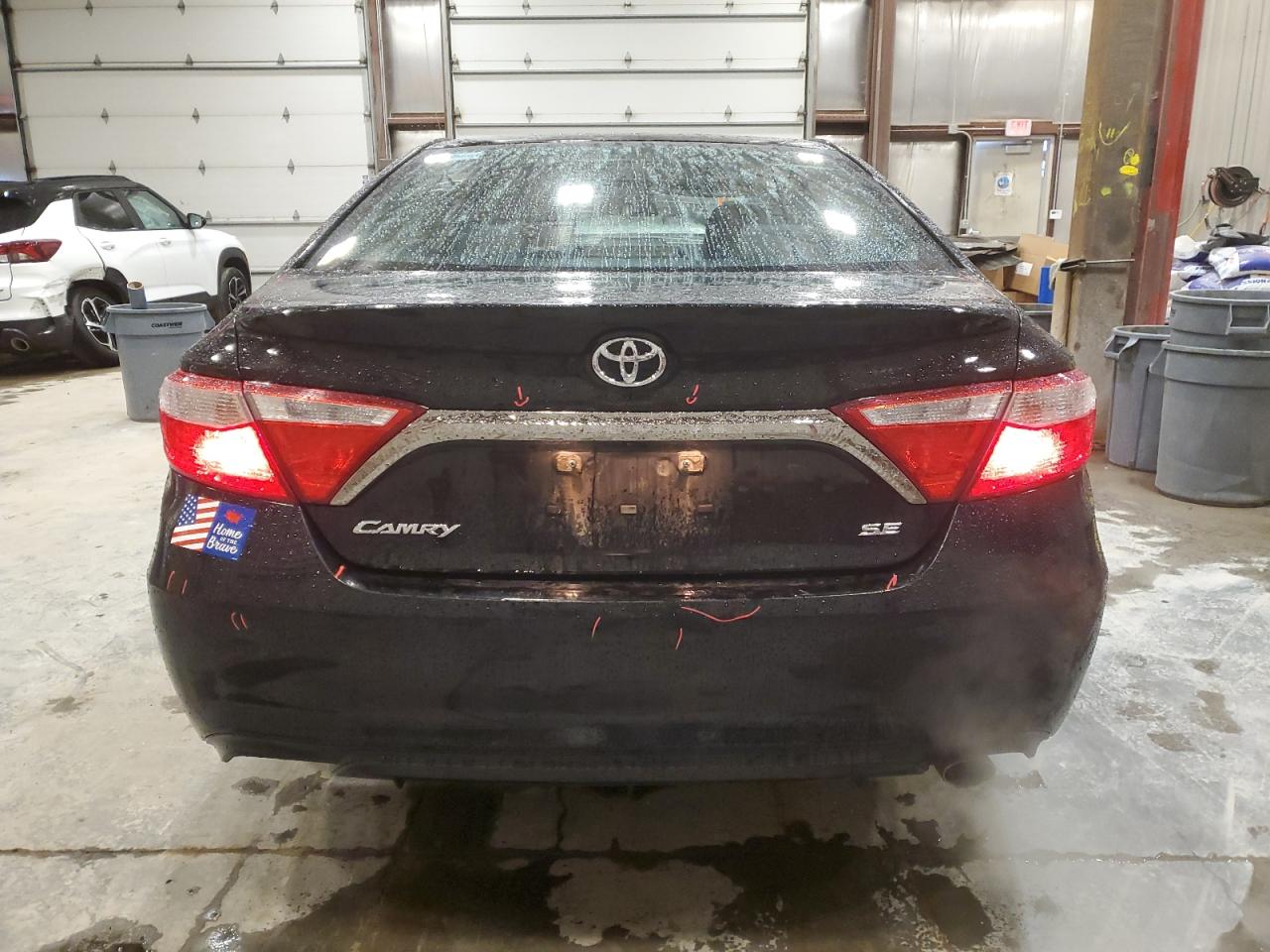 2016 Toyota Camry Le VIN: 4T1BF1FK6GU156810 Lot: 93030985