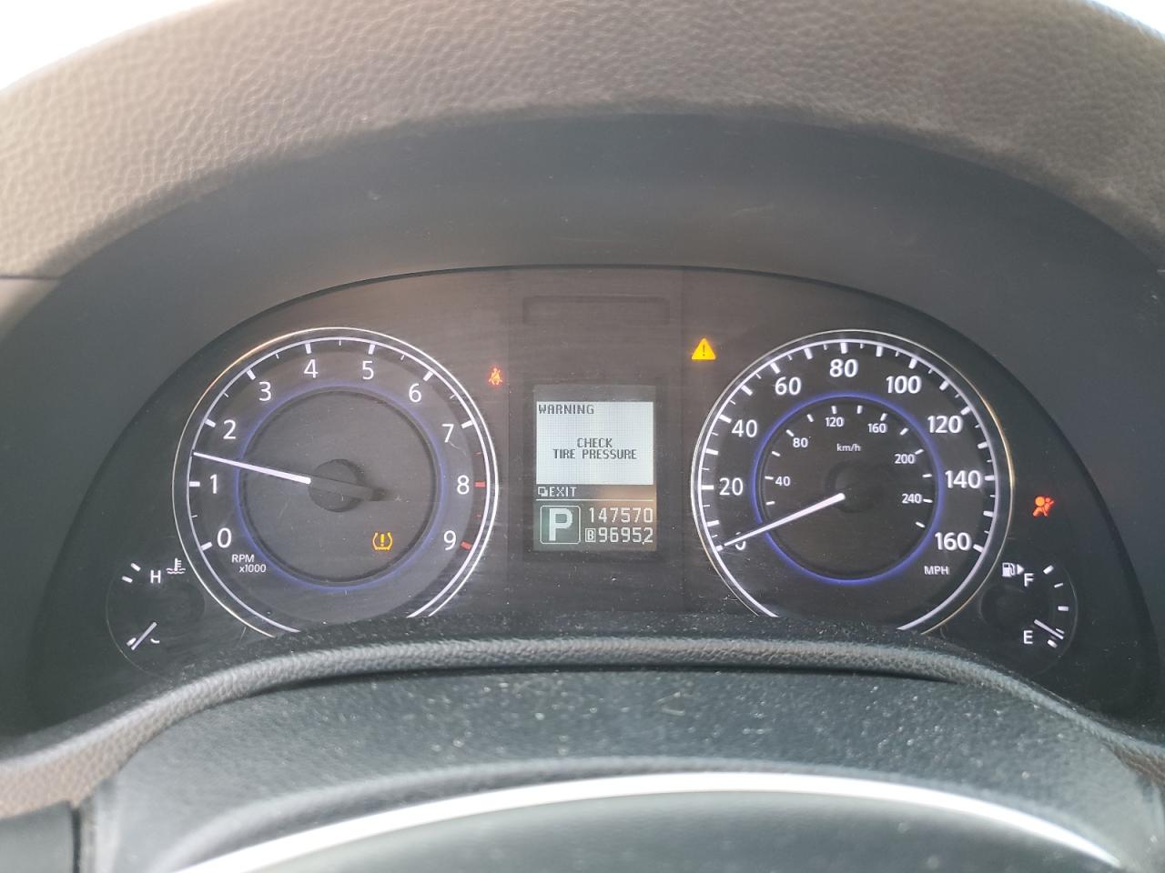 2015 Infiniti Q40 VIN: JN1CV6AR5FM520570 Lot: 92782665