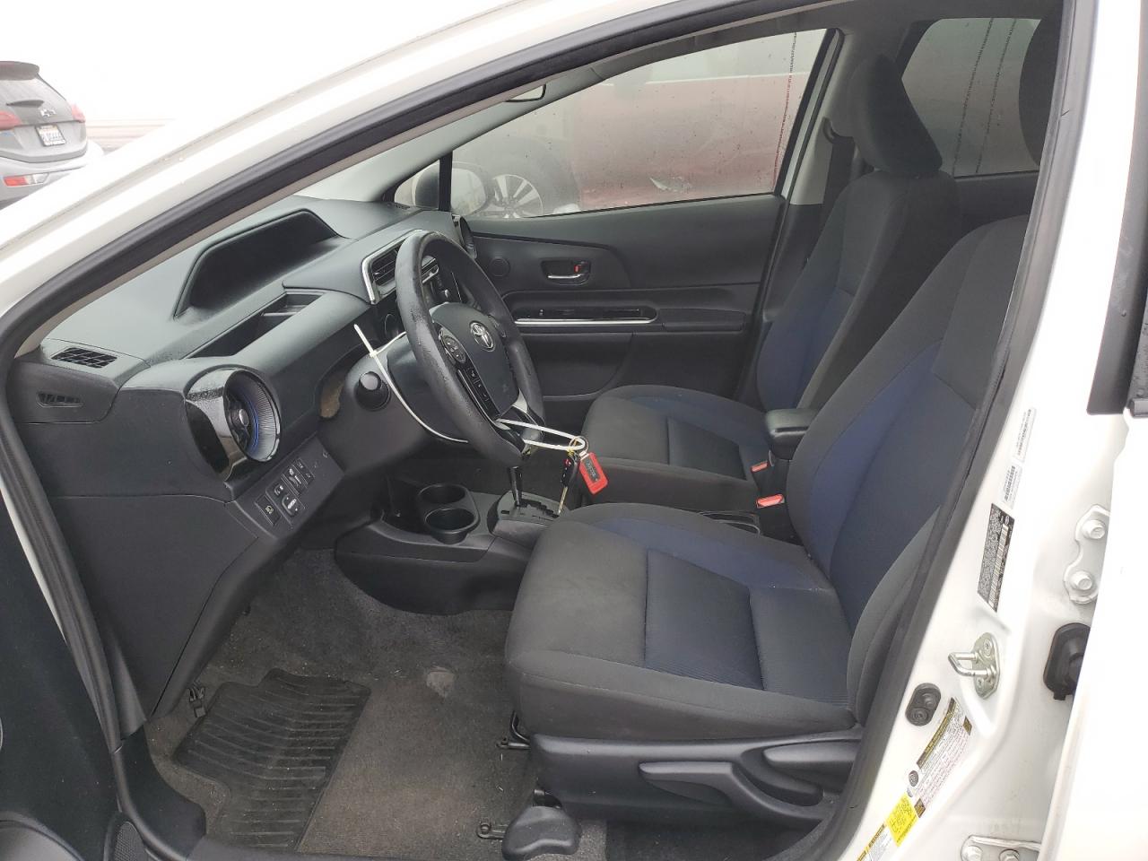 2018 Toyota Prius C VIN: JTDKDTB38J1612643 Lot: 91113065