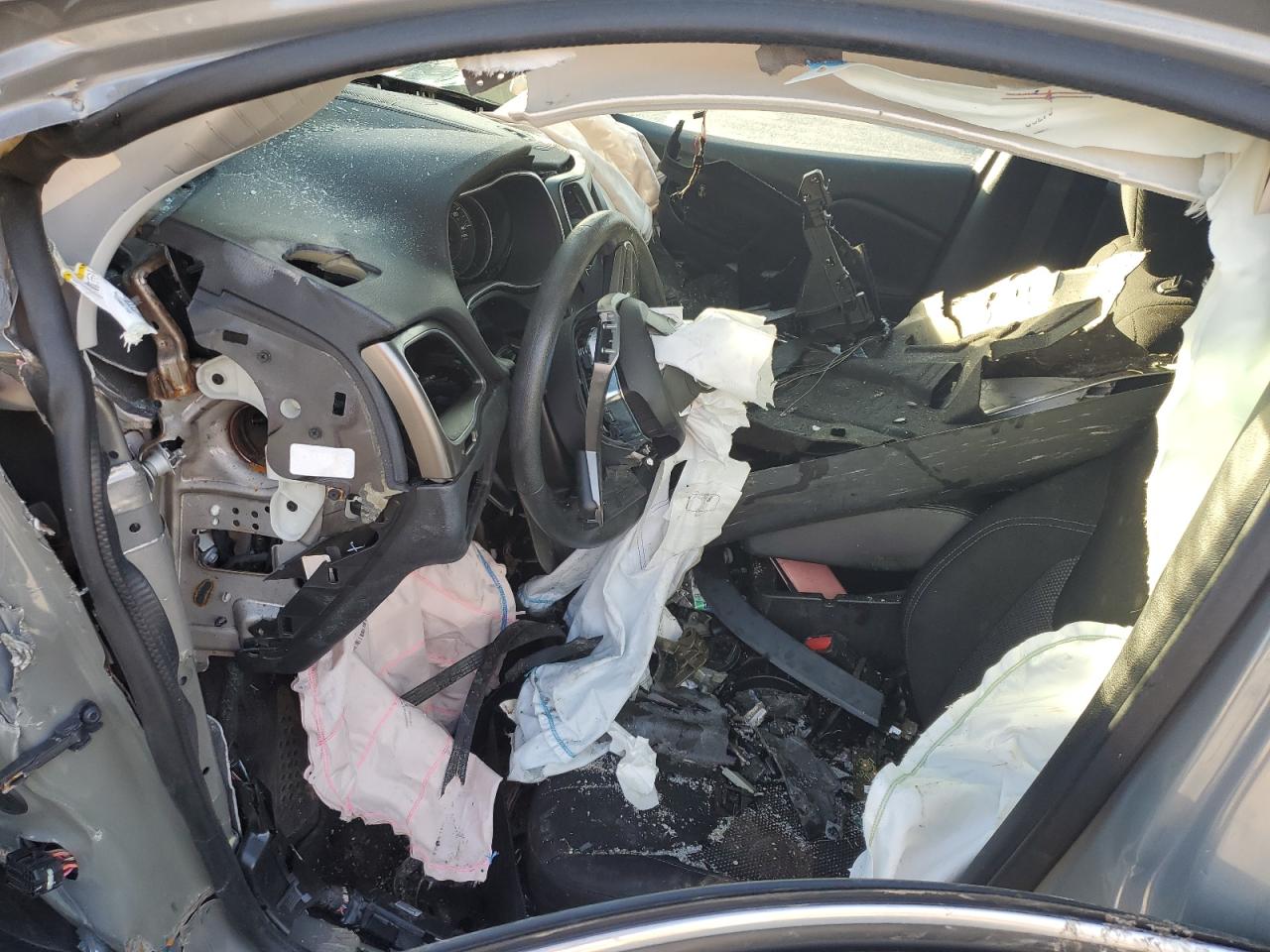 2019 Jeep Cherokee Latitude VIN: 1C4PJMCB2KD254871 Lot: 91522925