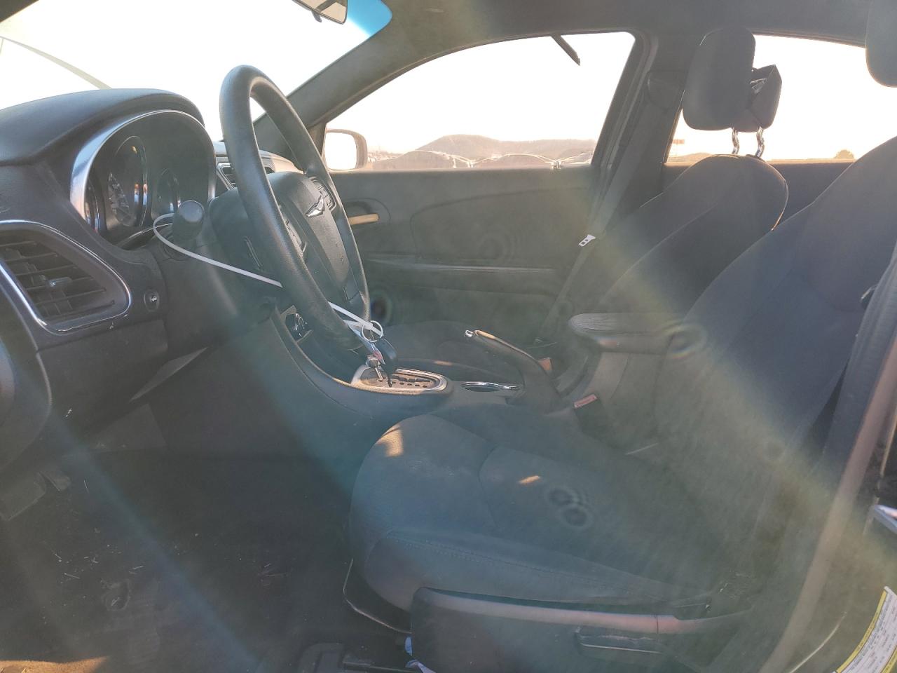 2012 Chrysler 200 Lx VIN: 1C3CCBAB2CN318682 Lot: 91843415