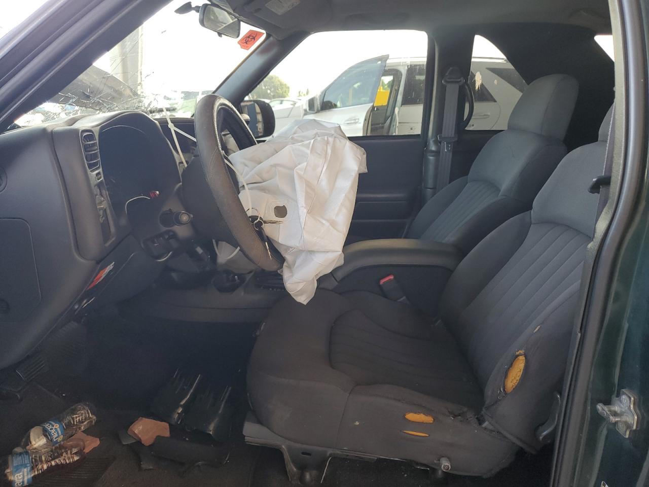 2004 Chevrolet Blazer VIN: 1GNCS18XX4K166381 Lot: 91653085