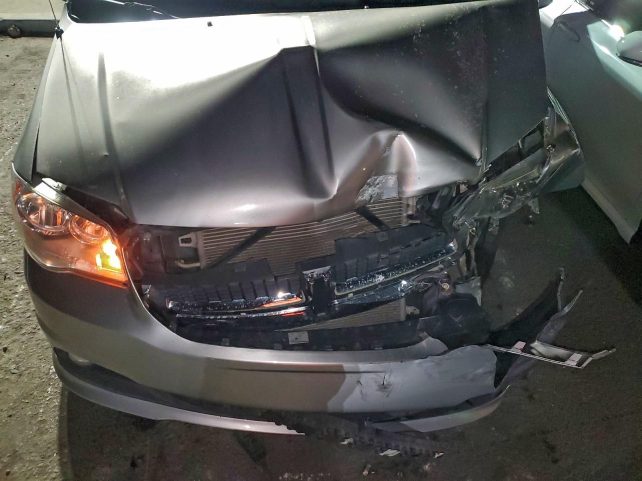 2018 Dodge Grand Cara VIN: 241210 Lot: 95016335