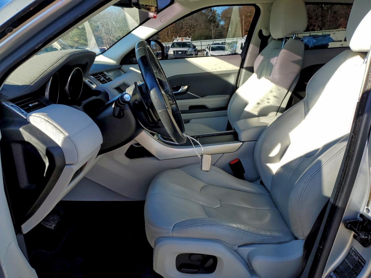 2014 Land Rover Range Rover Evoque Pure Premium VIN: SALVR2BG4EH894037 Lot: 94281685