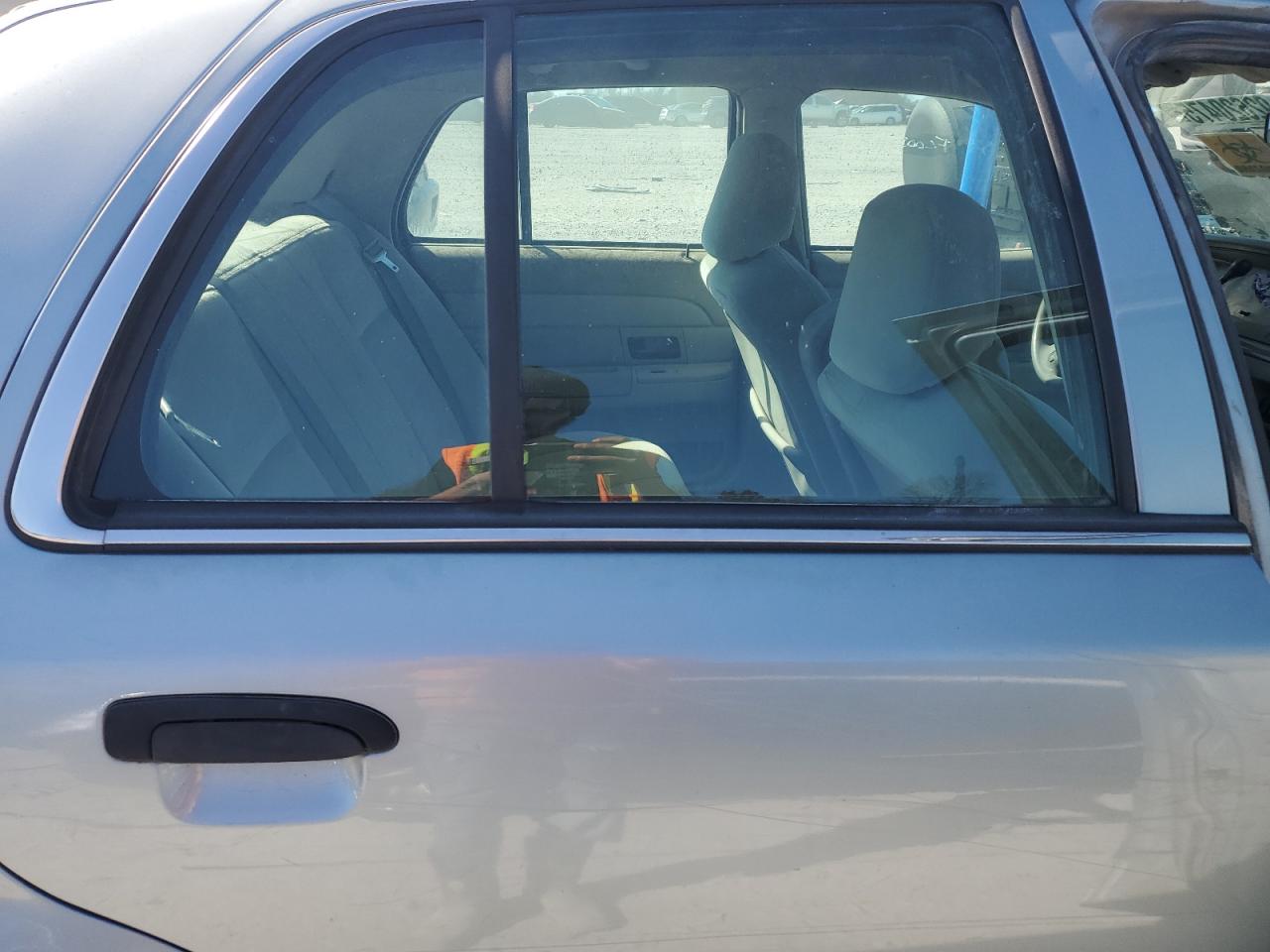 2004 Ford Crown Victoria VIN: 2FAFP73W14X114178 Lot: 92620475