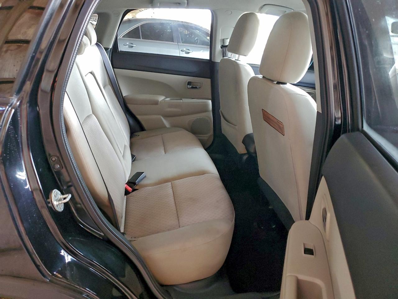 2017 Mitsubishi Outlander Sport Es VIN: JA4AP3AU2HZ012865 Lot: 94129765