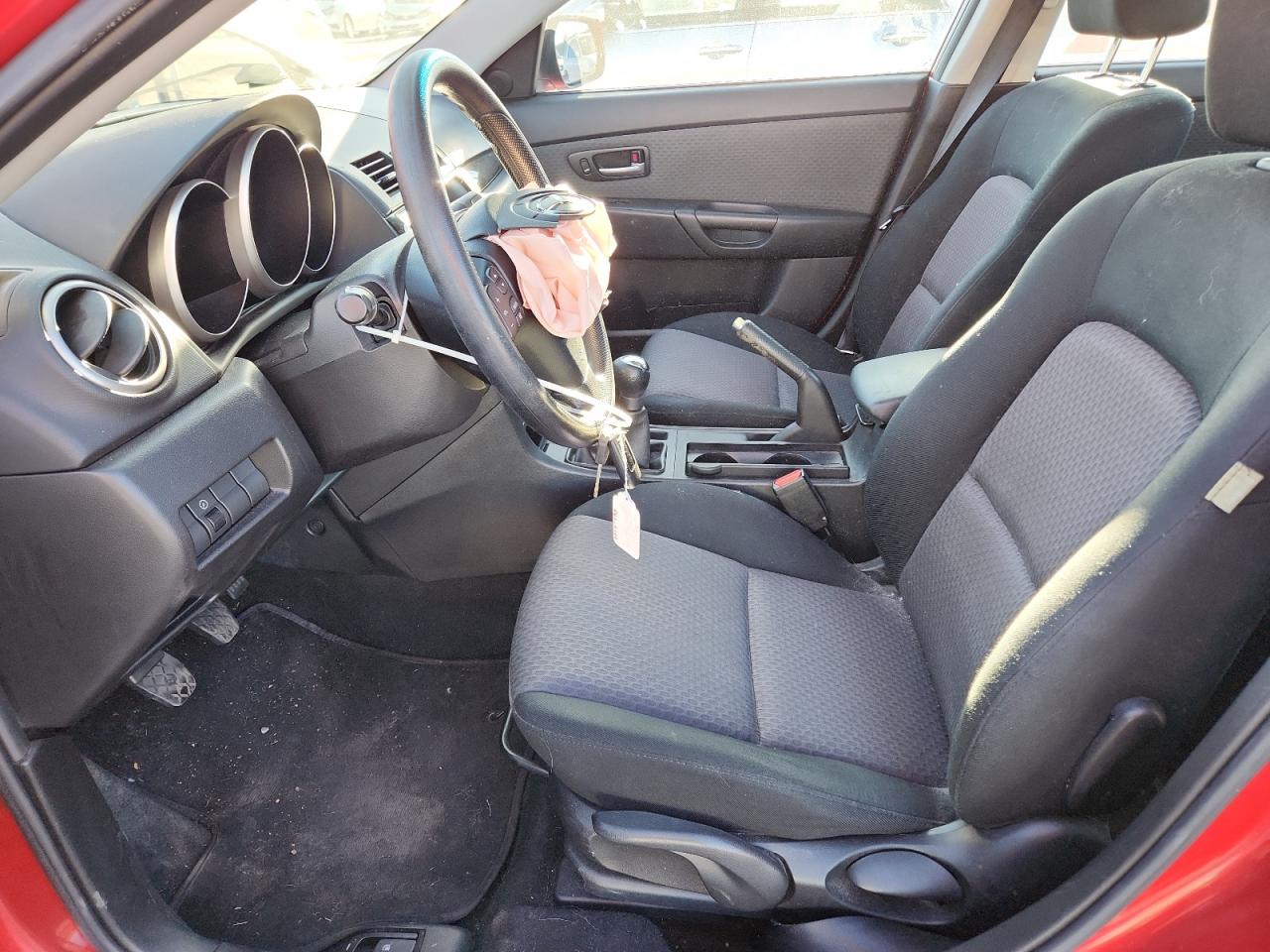 2006 Mazda 3 I VIN: JM1BK32F961518245 Lot: 91502935