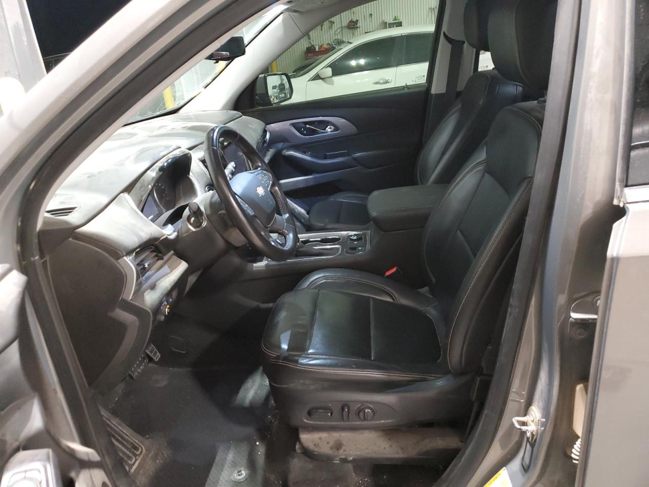 2019 Chevrolet Traverse Lt VIN: 1GNEVHKWXKJ239941 Lot: 92298145