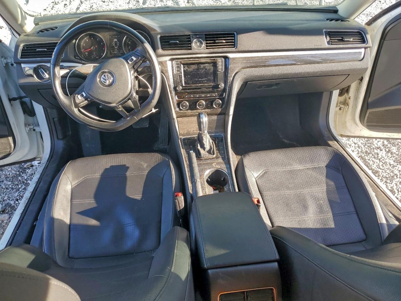 2016 Volkswagen Passat Se VIN: 1VWBT7A35GC012569 Lot: 94371135