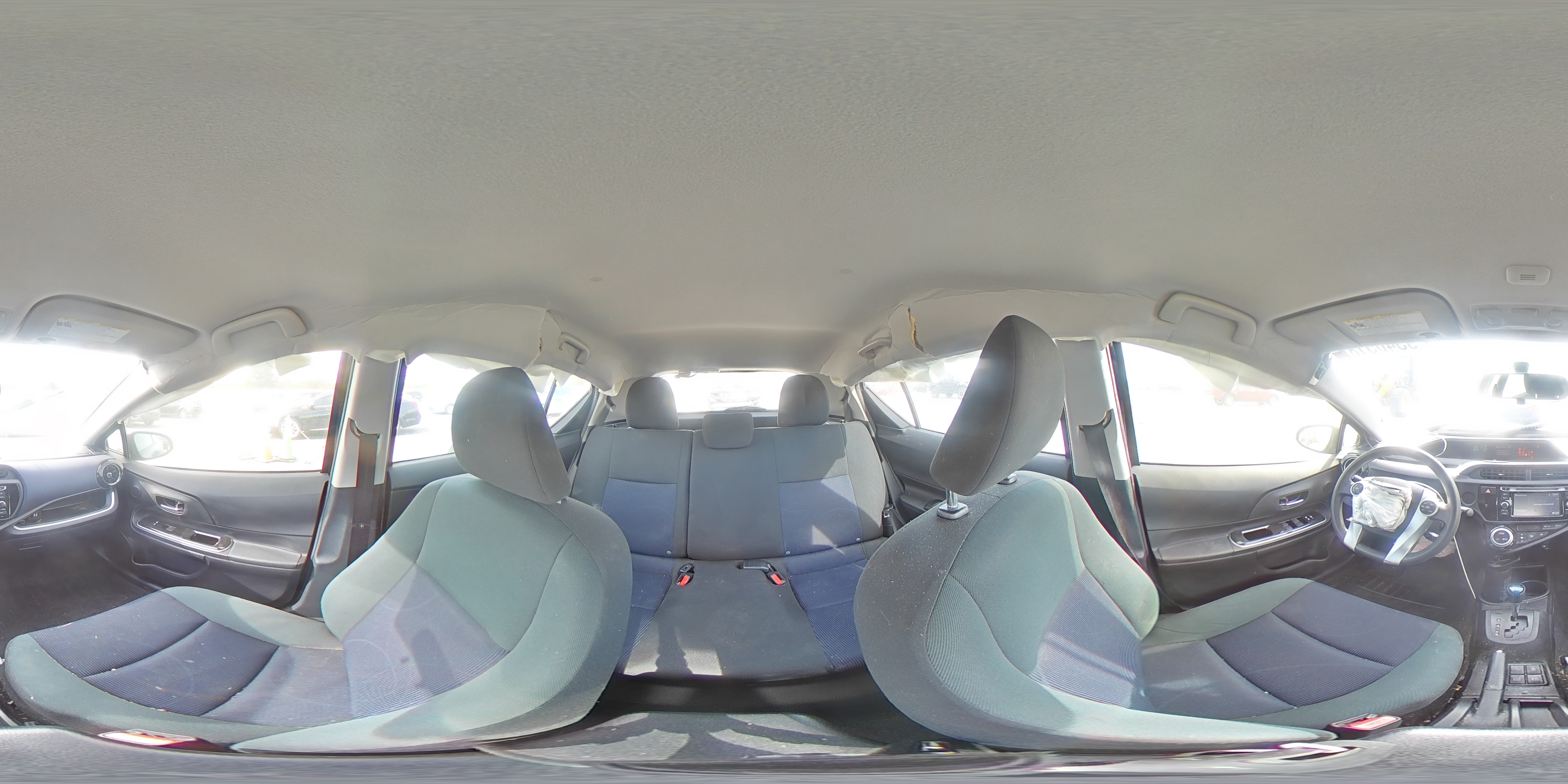 2016 Toyota Prius C VIN: JTDKDTB30G1121055 Lot: 93405185