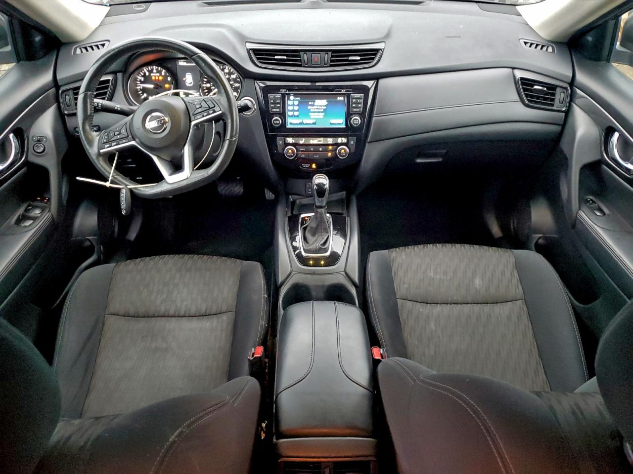 2017 Nissan Rogue Sv VIN: 5N1AT2MV4HC892711 Lot: 93923745