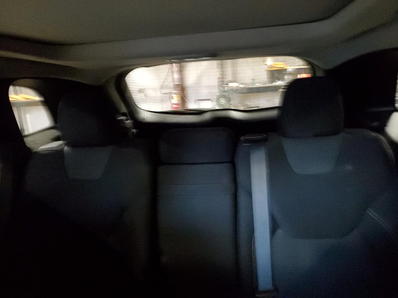 2016 Jeep Cherokee Latitude VIN: 1C4PJLCB4GW114102 Lot: 92234515